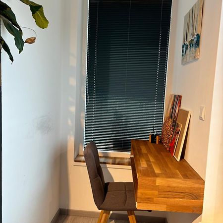 Premiere Apartment Bratislava - Private Parking Exterior foto